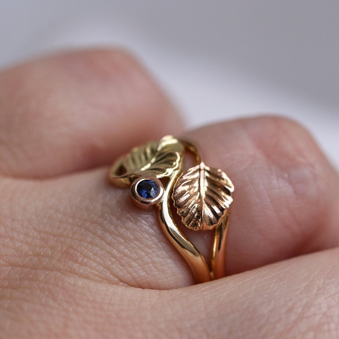 Large Tasmanian Sapphire Nothofagus Ring