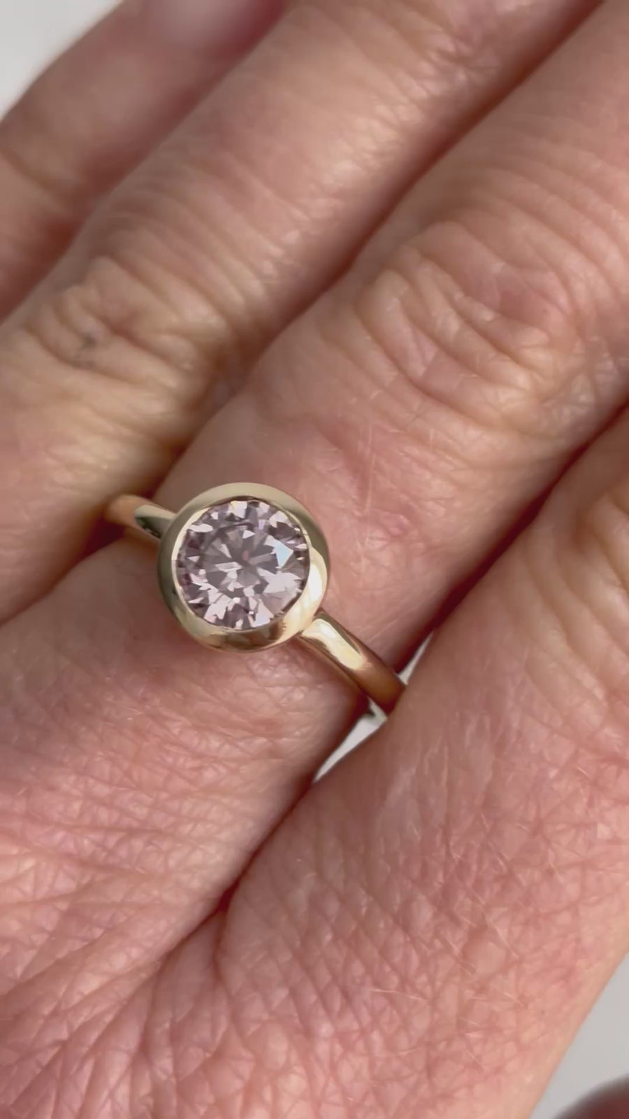 Limited Edition Stella Ring with Pink Diamond